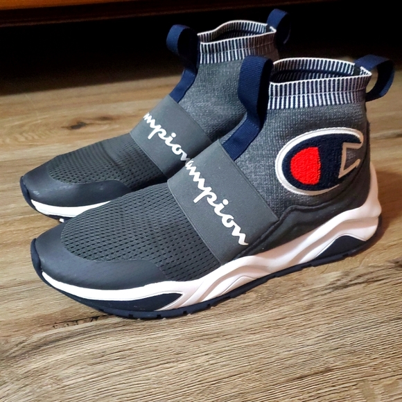 Champion shoes size 10.5 - Picture 1 of 1